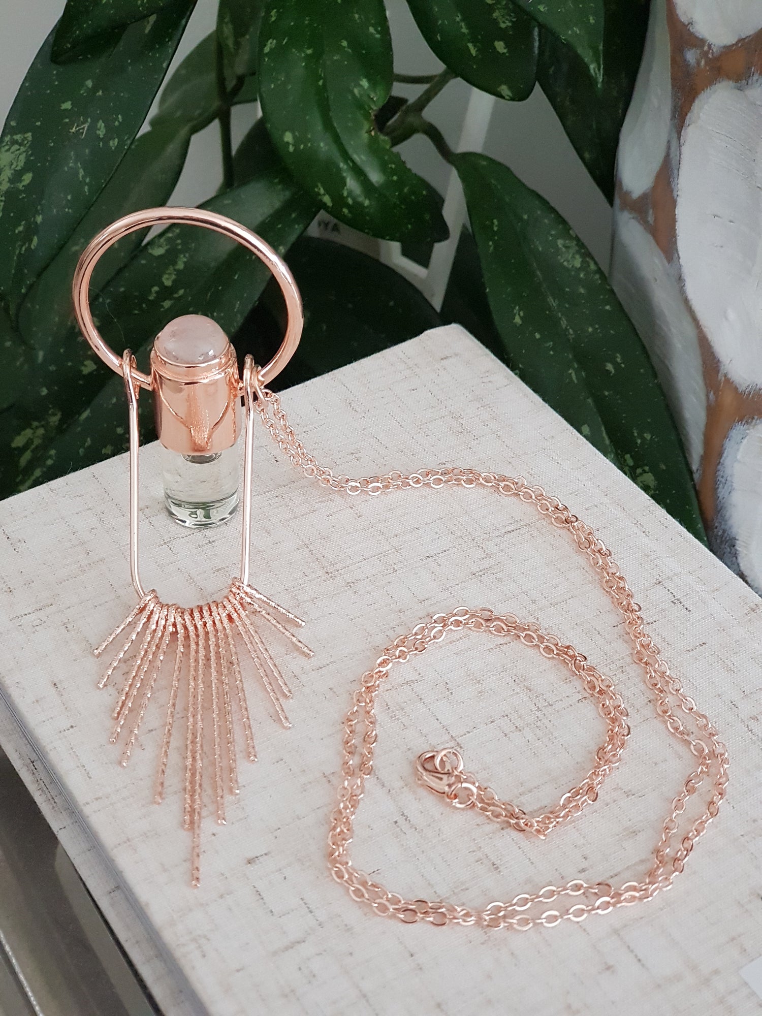 Aromatherapy Clear Quartz Roller Necklace